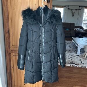 NOIZE Women’s black winter coat